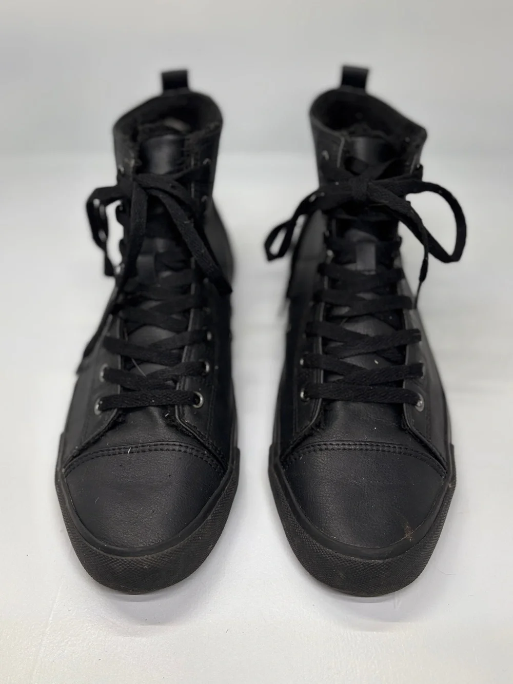 H&M Black High Top Sneakers Men’s 10.5 EU 44 Faux Leather Lace Up Casual